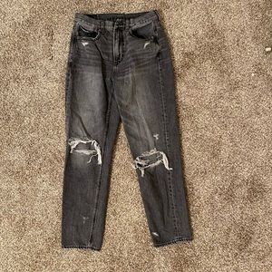 American Eagle Mom Jeans